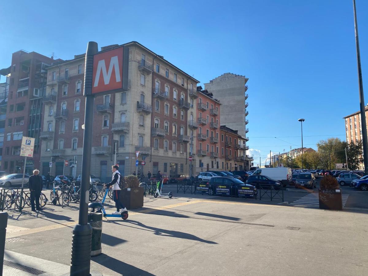 La Gioiosa - Top Location - Modern Apartment Near Metro Bengasi トリノ エクステリア 写真